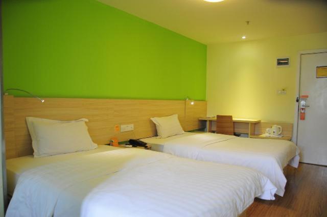 7Days Inn Guiyang Baiyun Platinum ภายนอก รูปภาพ